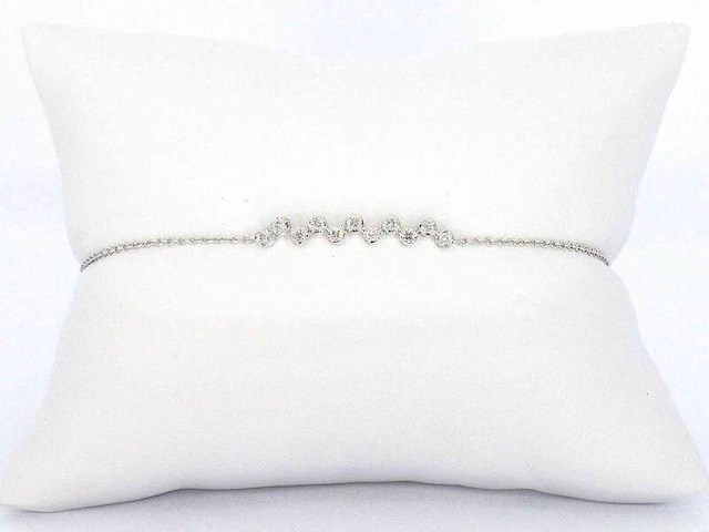 Witgouden armband met natuurlijke diamanten - afbeelding 1 van  9