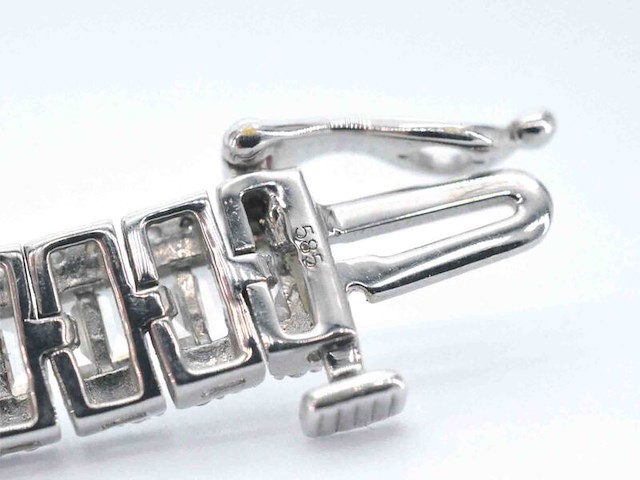 Witgouden armband met volledig gezet met diamanten 4.50 carat - afbeelding 7 van  9