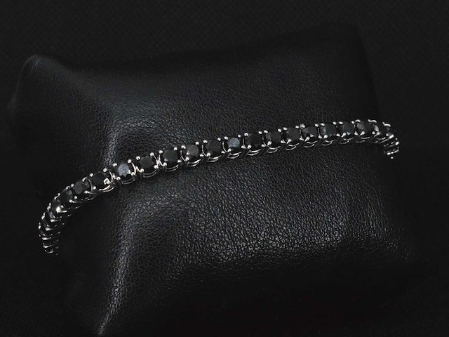 Witgouden armband met zwarte briljant diamanten 15.00 carat - afbeelding 1 van  2