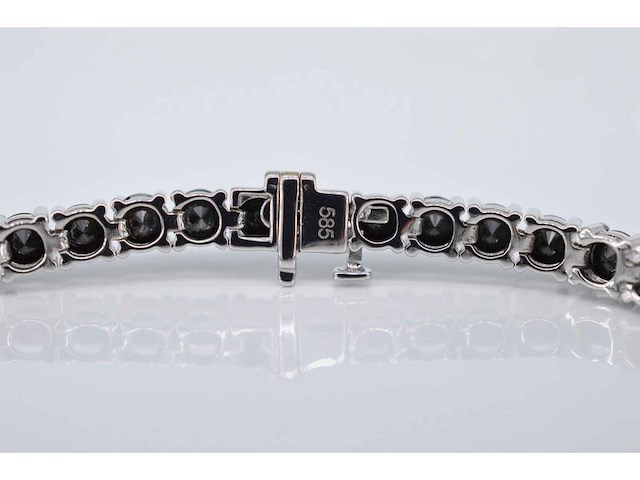 Witgouden armband met zwarte diamanten - afbeelding 4 van  7