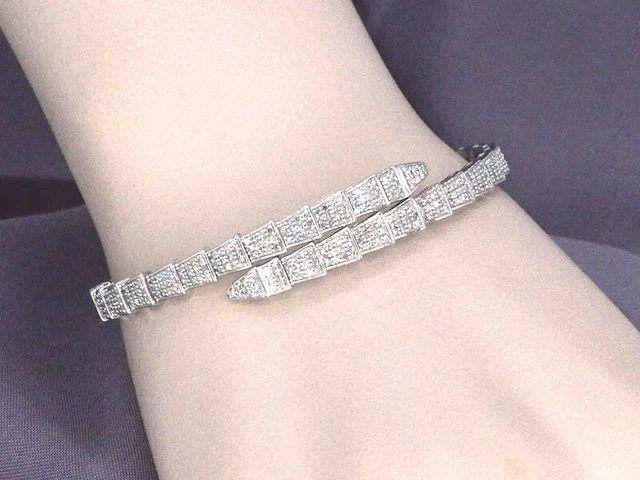 Witgouden armband van serpent model met natuurlijke diamanten - afbeelding 5 van  6