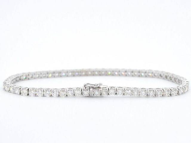 Witgouden armband vol met briljant geslepen natuurlijke diamanten 6.00 carat - afbeelding 5 van  11