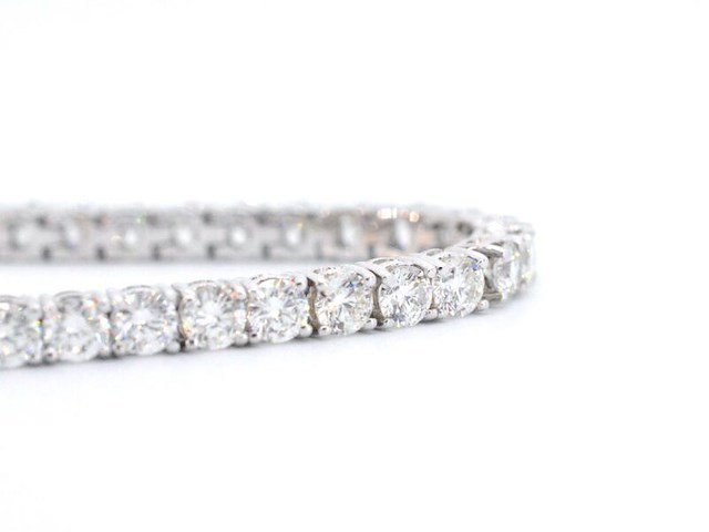 Witgouden armband vol met briljant geslepen natuurlijke diamanten 6.00 carat - afbeelding 8 van  11