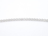 Witgouden armband vol met diamanten gezet - afbeelding 6 van  9