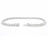 Witgouden armband vol met diamanten gezet - afbeelding 4 van  7