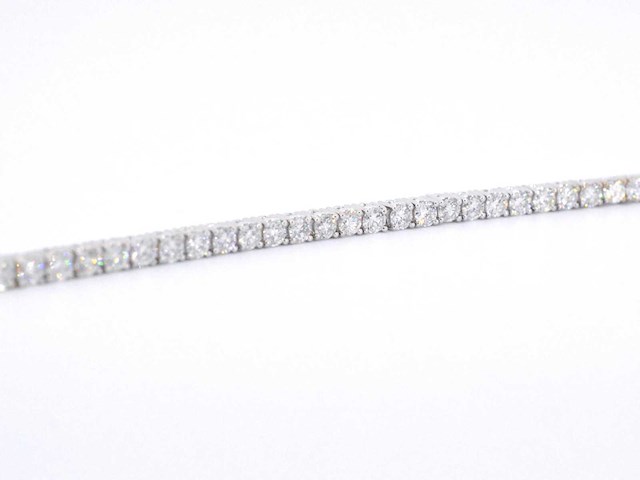 Witgouden armband volledig bezet met briljant geslepen diamanten 4.50 carat - afbeelding 6 van  9