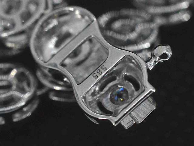 Witgouden collier met diamanten en briljanten 12.50 carat - afbeelding 8 van  8