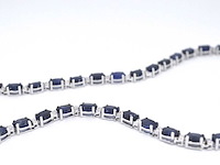 Witgouden collier met diamanten en saffier - afbeelding 7 van  10