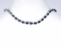 Witgouden collier met diamanten en saffier - afbeelding 8 van  10