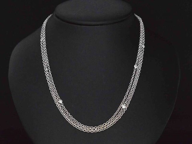 Witgouden collier met diamanten - afbeelding 1 van  7