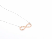 Witgouden collier met een rosegouden diamanten infinity hanger - afbeelding 6 van  7