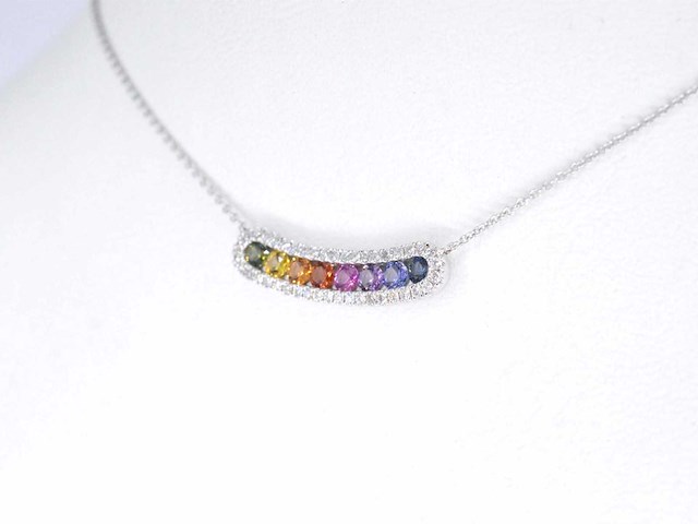 Witgouden collier met multicolour saffieren en diamanten - afbeelding 2 van  7