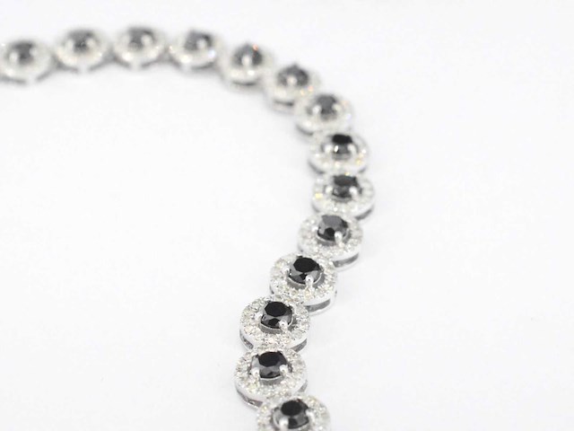 Witgouden collier met witte en zwarte diamanten 14.00 carat - afbeelding 7 van  8