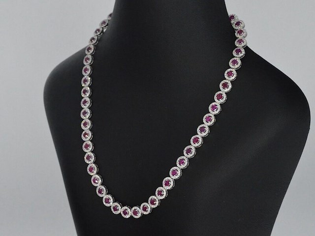 Witgouden collier volledig met natuurlijke witte diamanten en robijnen 15.00 carat - afbeelding 5 van  11