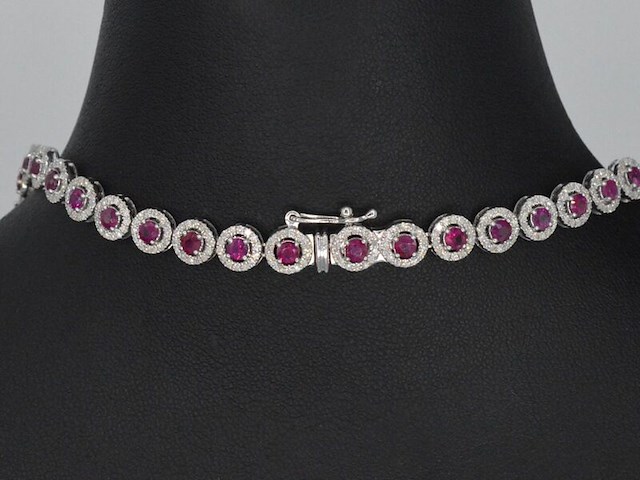 Witgouden collier volledig met witte diamanten en robijnen 15.00 carat - afbeelding 7 van  11