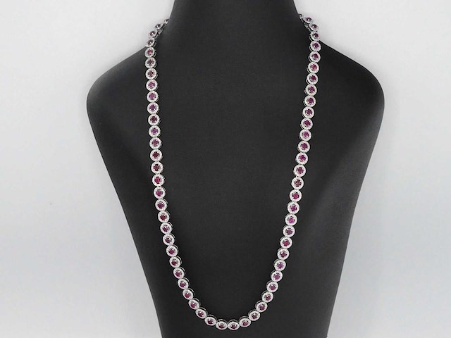Witgouden collier witte diamanten en robijnen 15.00 carat - afbeelding 3 van  10