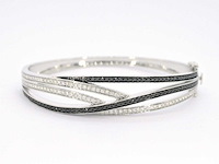 Witgouden design armband met witte en zwarte briljanten diamanten - afbeelding 1 van  6