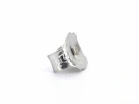 Witgouden design oorbellen diamant saffier - afbeelding 7 van  8