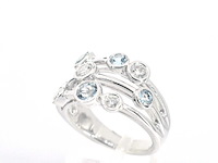 Witgouden design ring met aquamarijn en diamant - afbeelding 4 van  10