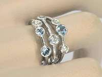 Witgouden design ring met aquamarijn en diamant - afbeelding 2 van  9