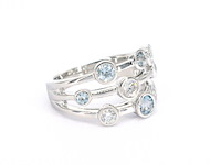 Witgouden design ring met aquamarijn en diamant - afbeelding 6 van  9