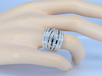 Witgouden design ring met briljanten diamanten - afbeelding 4 van  10