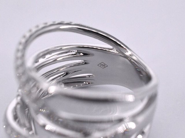Witgouden design ring met diamanten - afbeelding 9 van  10