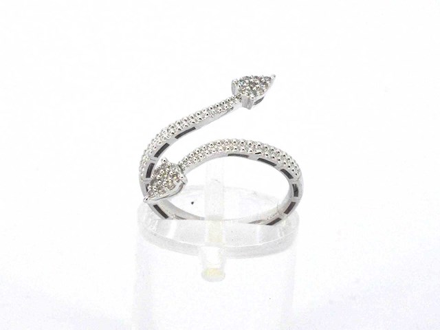 Witgouden design ring met natuurlijke diamanten - afbeelding 7 van  10