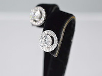 Witgouden diamanten entourage oorbellen van 1.50 carat - afbeelding 4 van  7