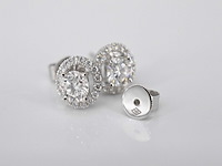Witgouden diamanten entourage oorbellen van 1.50 carat - afbeelding 5 van  7