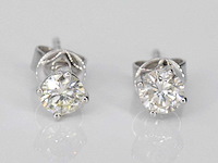 Witgouden diamanten oorbellen 1.50 carat