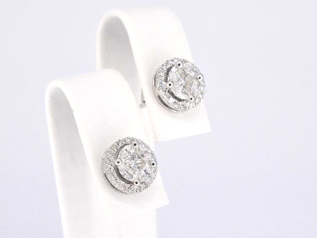 Witgouden diamanten oorbellen met een rand van briljanten - afbeelding 4 van  9