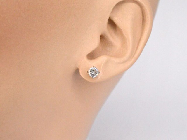 Witgouden diamanten oorbellen van 0.50 carat - afbeelding 2 van  9