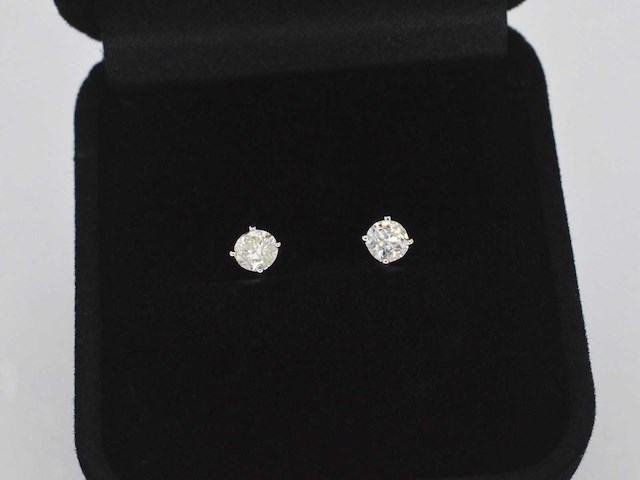 Witgouden diamanten oorbellen van 1.00 carat - afbeelding 7 van  8