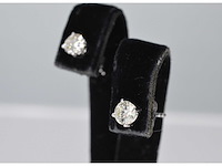 Witgouden diamanten oorbellen van 1.00 carat - afbeelding 4 van  6