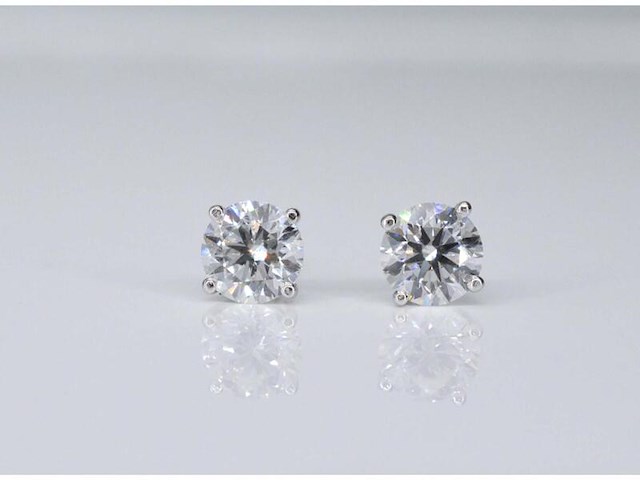 Witgouden diamanten oorbellen van 1.00 carat - afbeelding 4 van  8