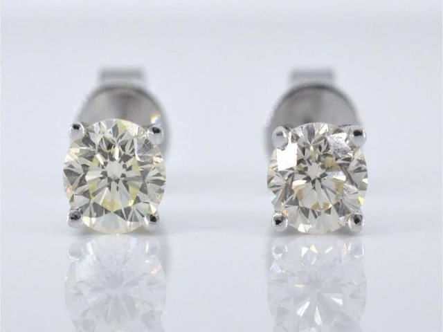 Witgouden diamanten oorbellen van 1.00 carat - afbeelding 1 van  6