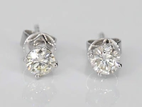 Witgouden diamanten oorbellen van 1.50 carat