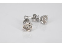 Witgouden diamanten oorbellen van 1.60 carat - afbeelding 5 van  7