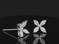 Witgouden diamanten oorbellen - afbeelding 1 van  4