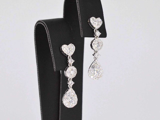 Witgouden diamanten oorhangers 1.50 carat - afbeelding 5 van  9
