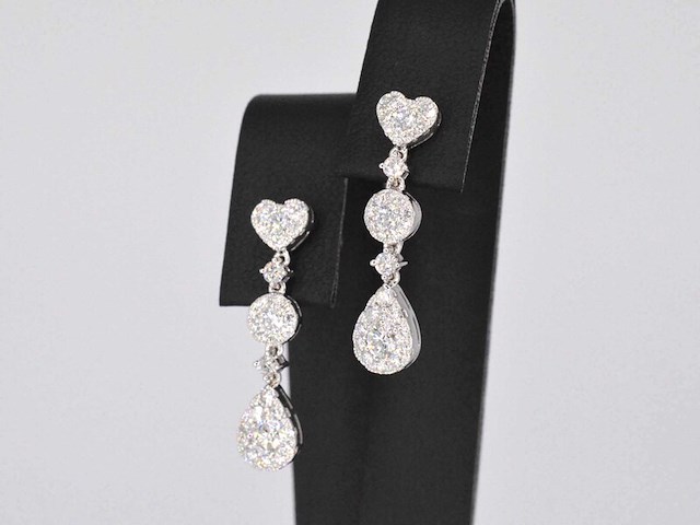 Witgouden diamanten oorhangers met diamanten 1.50 carat - afbeelding 3 van  8