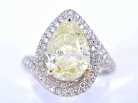 Witgouden diamanten ring met een pear shape diamant van 3.00 carat - afbeelding 1 van  8