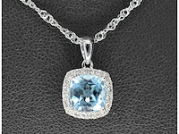 Witgouden entourage hanger bezet met topaas en diamanten, excl. ketting - afbeelding 1 van  7
