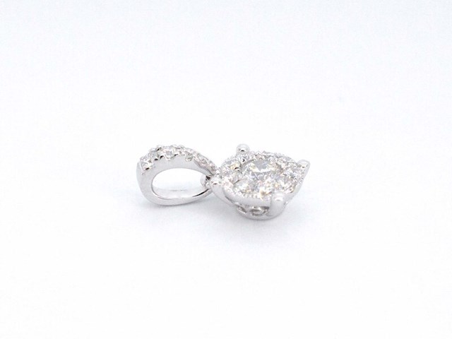 Witgouden entourage hanger met briljant geslepen diamanten, excl. ketting - afbeelding 6 van  9
