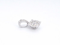 Witgouden entourage hanger met briljant geslepen diamanten, excl. ketting - afbeelding 6 van  9