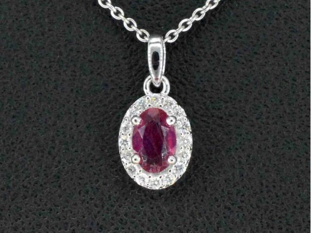 Witgouden entourage hanger met diamanten en robijn, excl. ketting - afbeelding 1 van  8