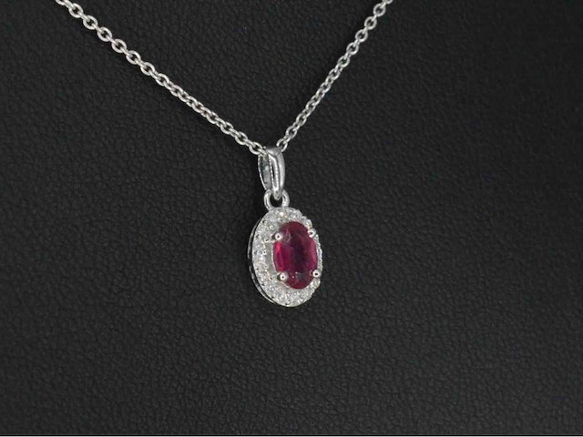 Witgouden entourage hanger met diamanten en robijn - afbeelding 5 van  7