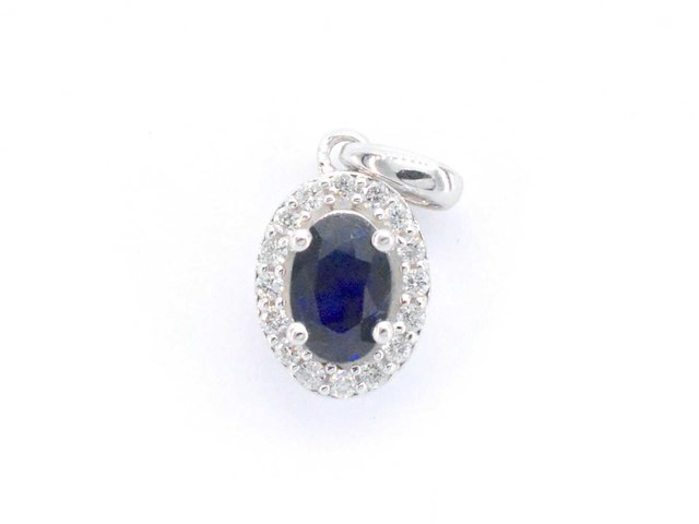 Witgouden entourage hanger met diamanten en saffier - afbeelding 1 van  7