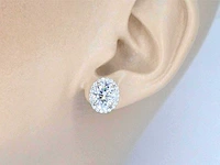 Witgouden entourage oorbellen diamant - afbeelding 3 van  10
